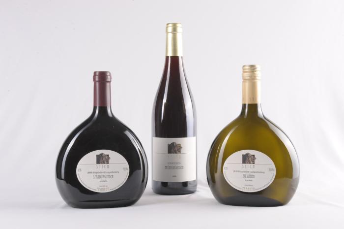 Frankenwein im Bocksbeutel. Vielfalt die begeistert. Foto: Weingut Stich, Franken