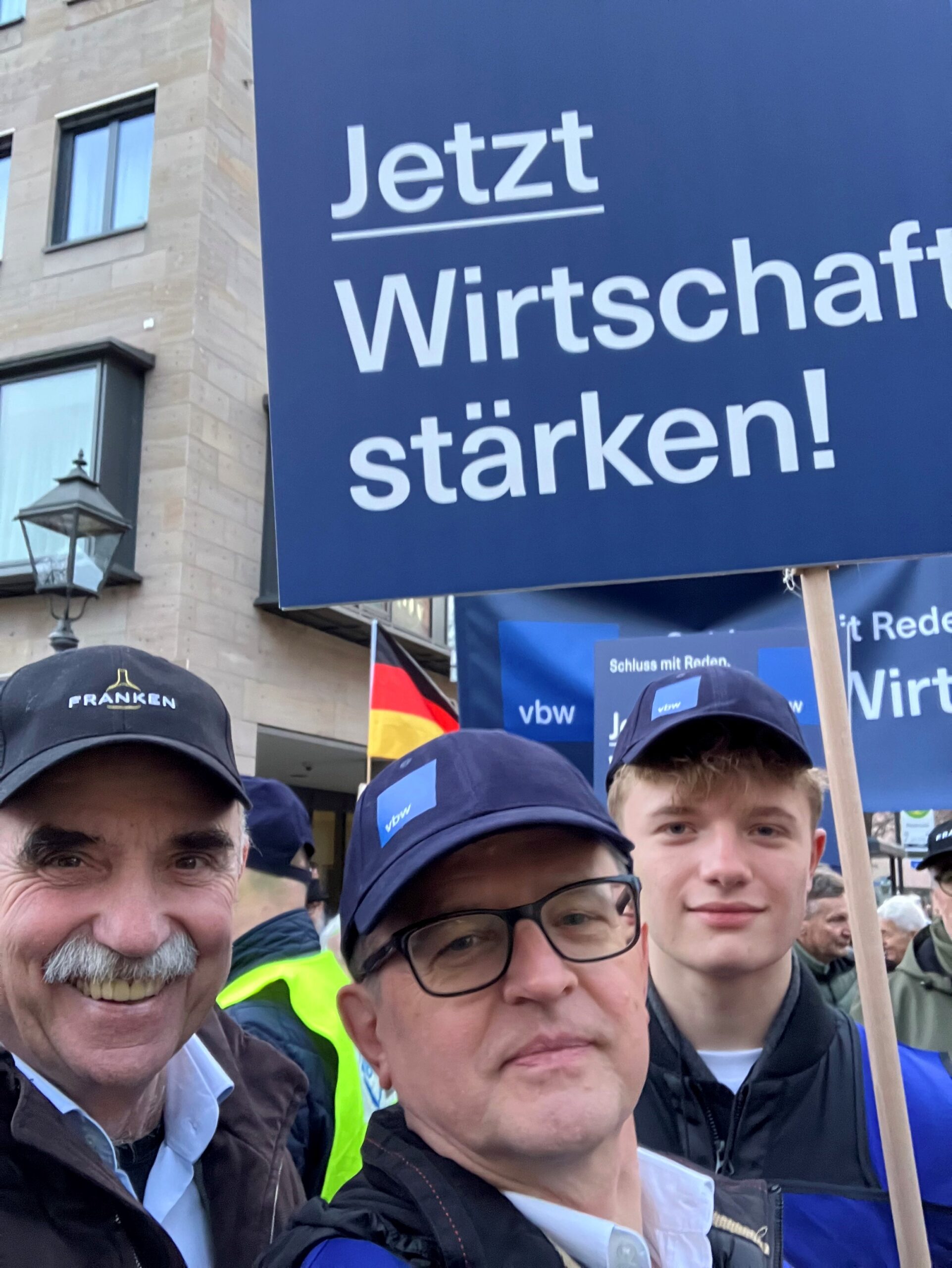 Schluss mit Reden. Jetzt Wirtschaft stärken!