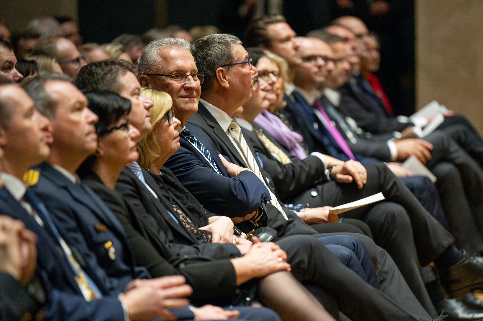 Benefiz-Neujahrskonzert der bayerischen Polizei – Weinsponsor gesucht