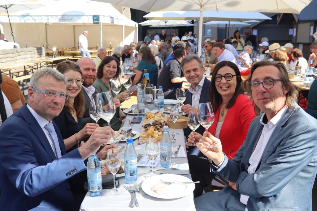 125 JAHRE WINZER SOMMERACH – TRADITION, GEMEINSCHAFT UND ZUKUNFT IM ZEICHEN DES NACHHALTIGEN WEINBAUS. Foto Matthias Neske