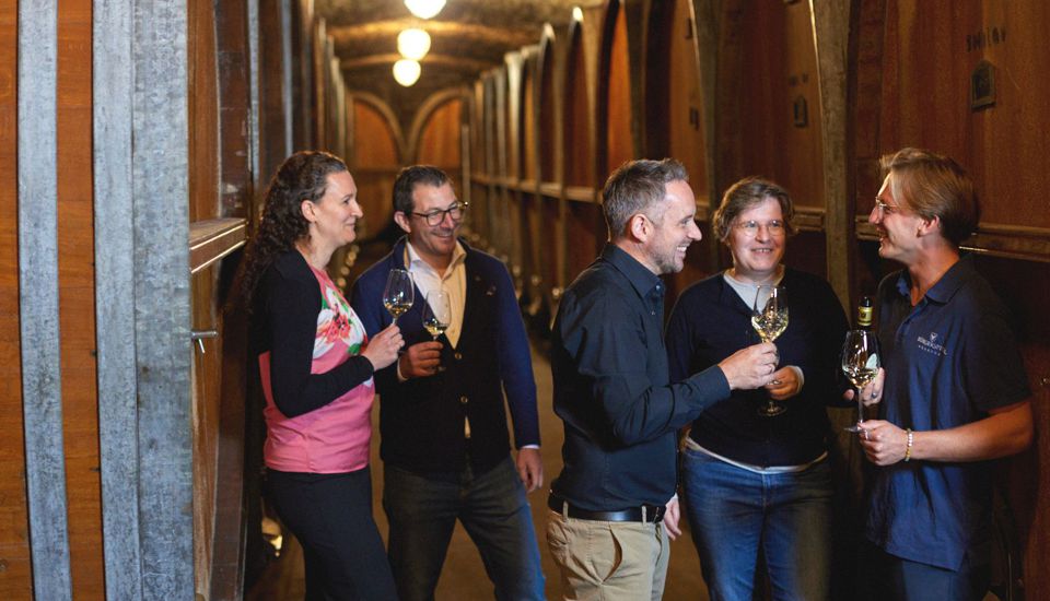 keller schlendern buergerspital weingut wuerzburg holzfass