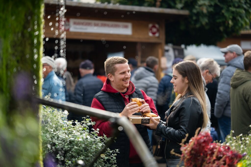 rhoenerwurstmarkt gaeste foto christiantech presse