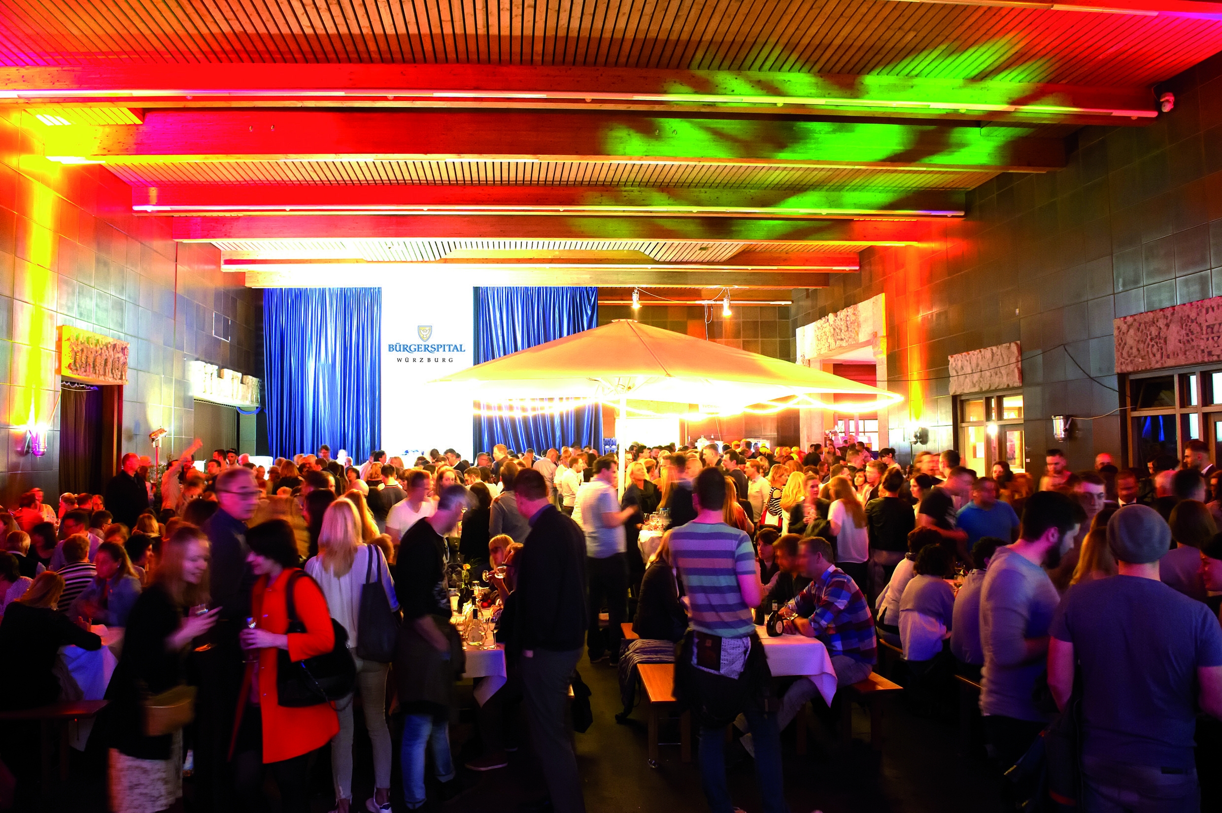 Kelterhallen-Weinfest am 5. und 6. April im Bürgerspital Würzburg
