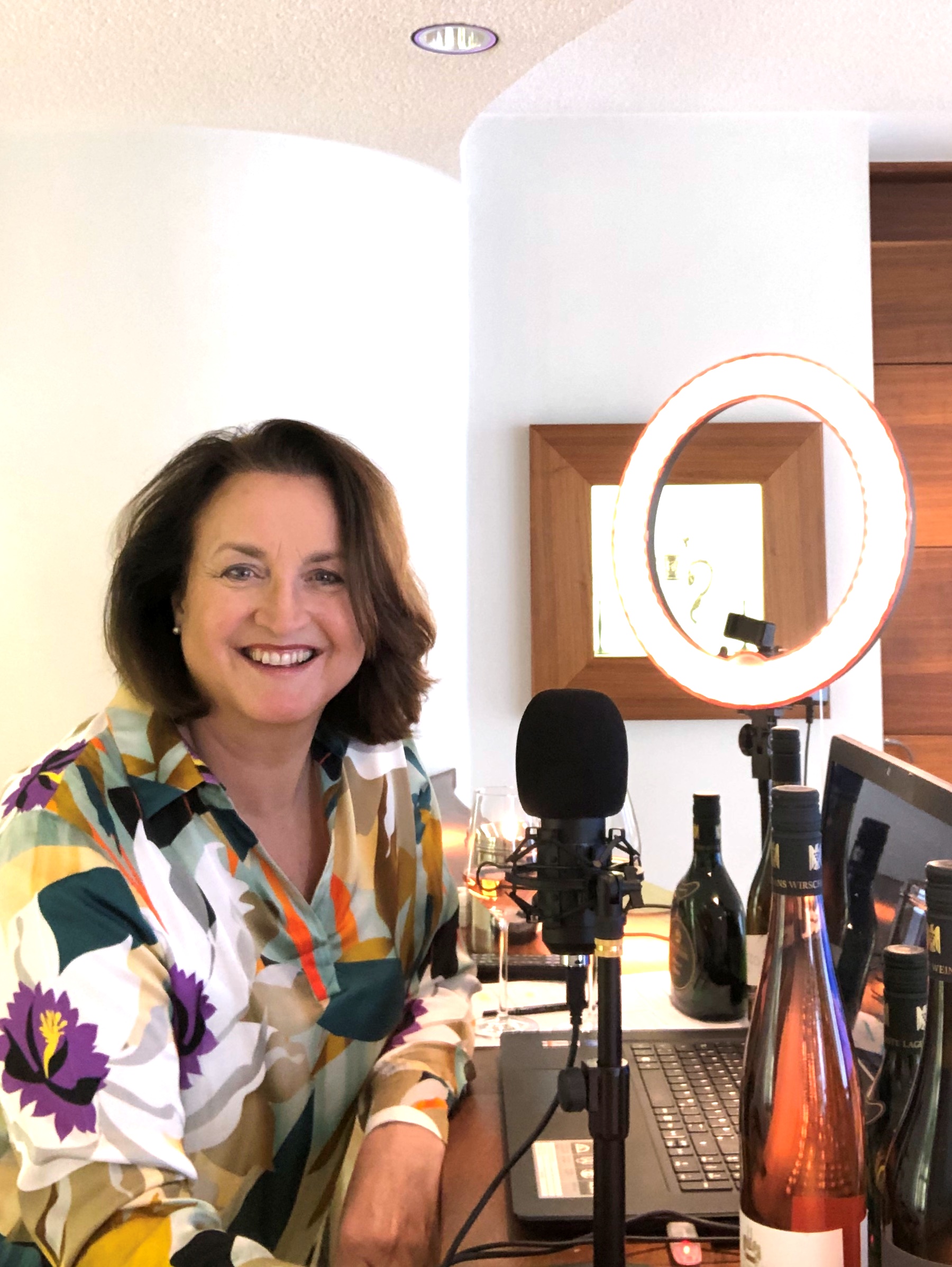 Online-Weinprobe beim Weingut Hans Wirsching: Neue Themen und Termine für Herbst und Winter